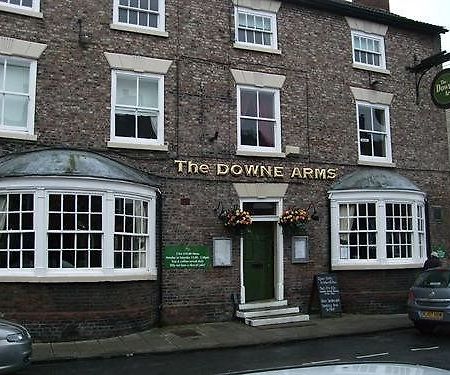 Отель The Downe Arms Snaith Экстерьер фото