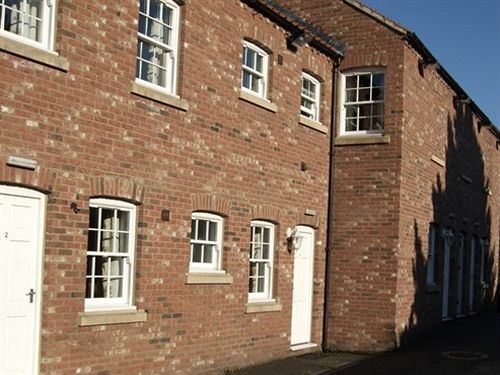 Отель The Downe Arms Snaith Экстерьер фото